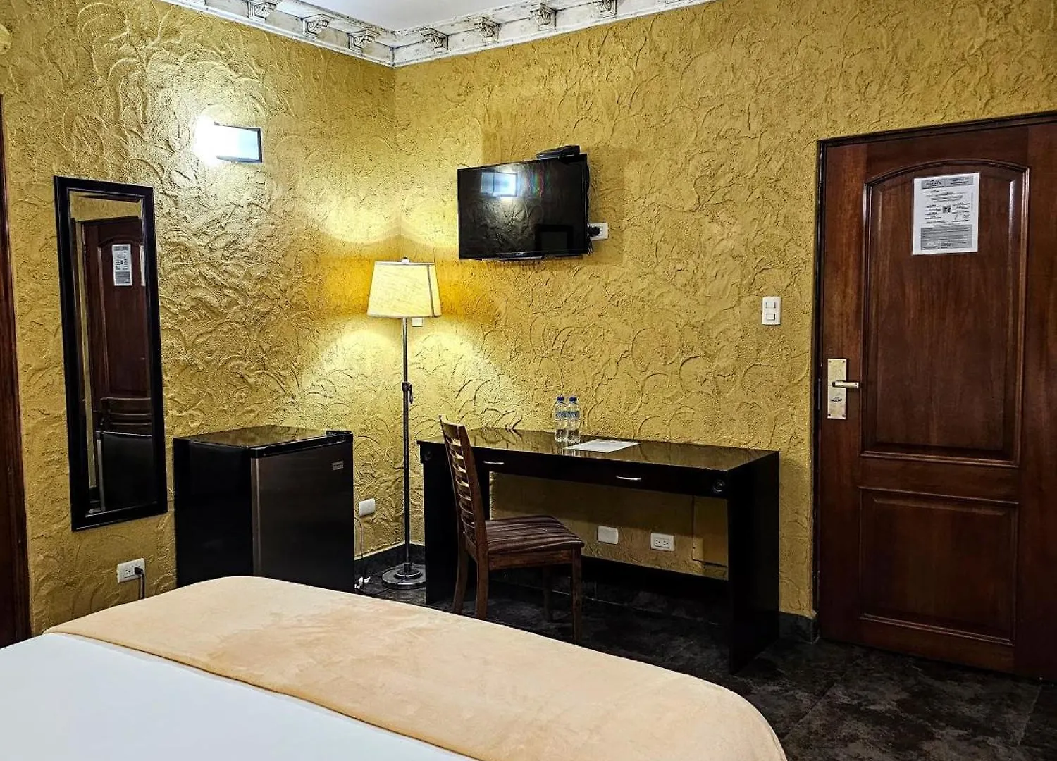 Antigua Inn Hotel Guatemala City 3*,
