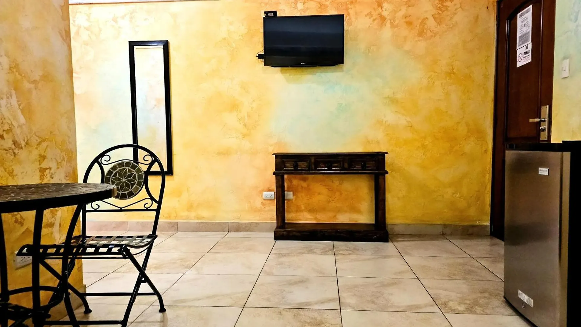 Antigua Inn Hotel Guatemala City