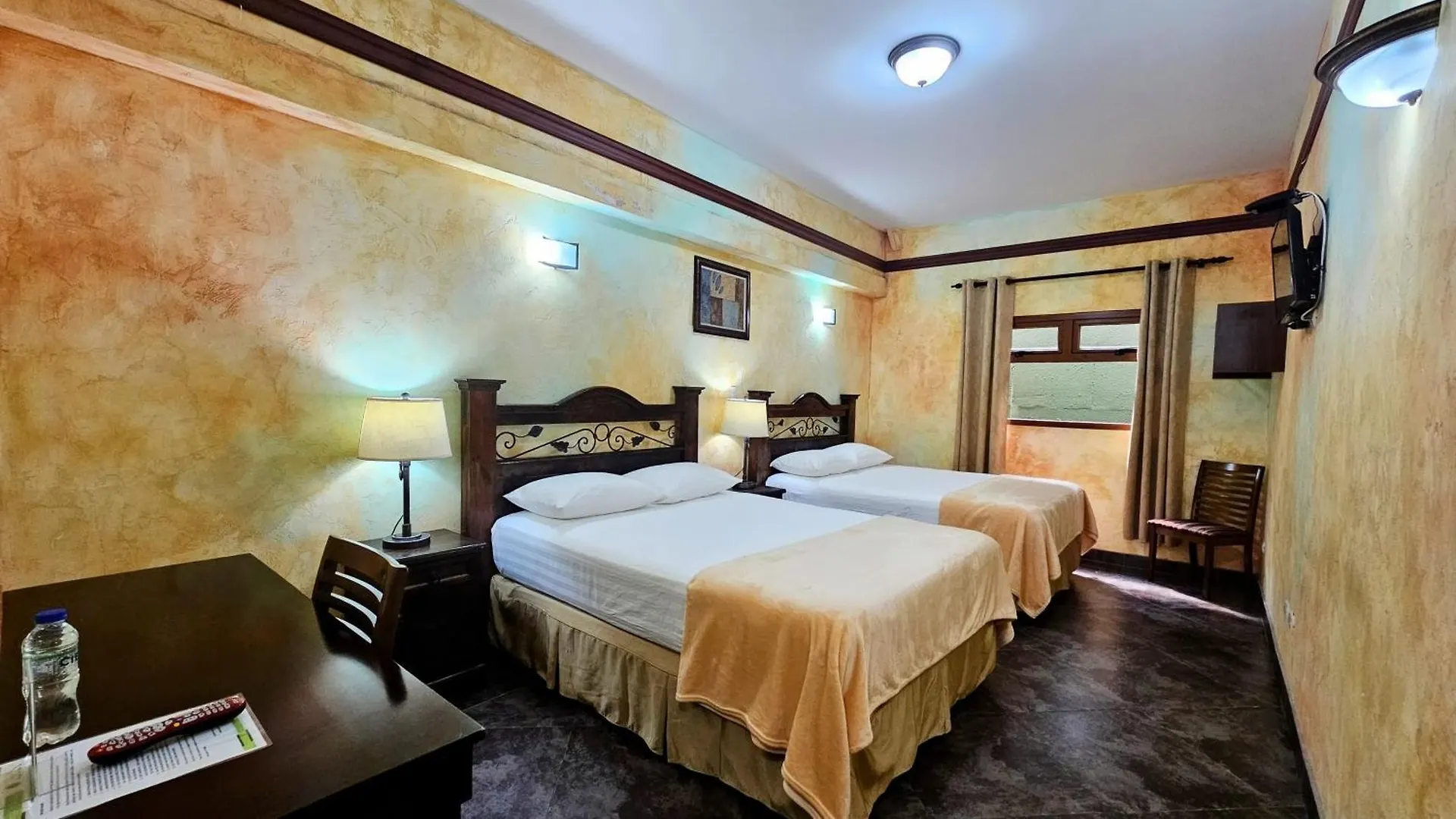 Antigua Inn Hotel Guatemala City