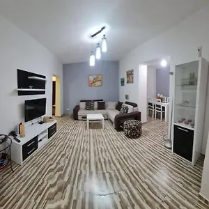  Hostel Scodrinon Albania