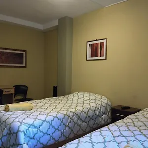 Give House Bed and breakfast